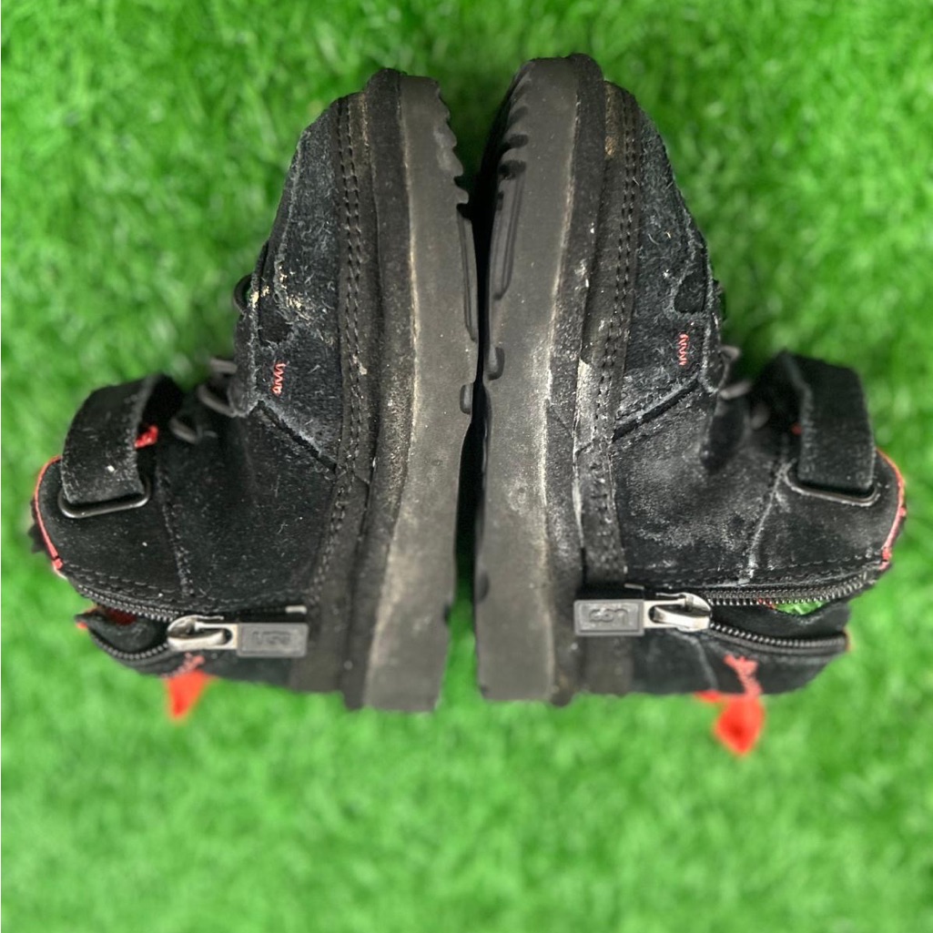 Ugg Highland Hi Heritage Black (Toddler) Size 6